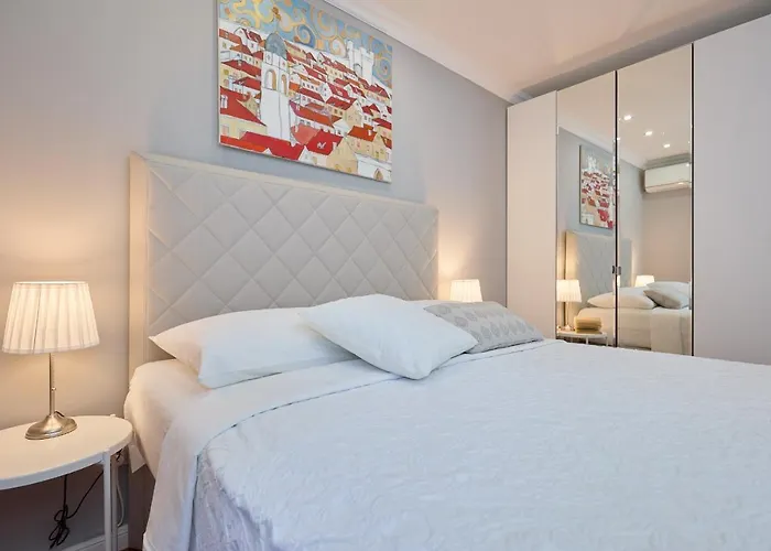 Hedera Estate, Hedera A3