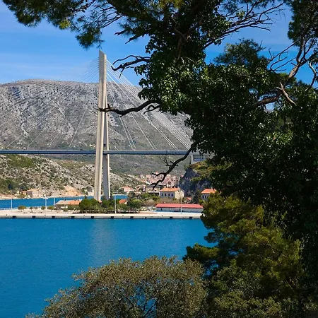 Hedera Estate, Hedera A3