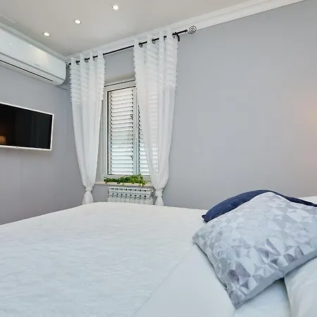 Hedera Estate, Hedera A3